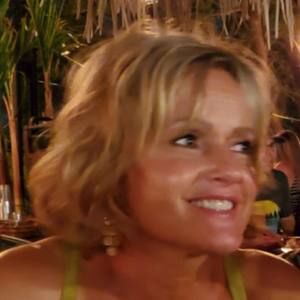 Meet your Posher, Hillary